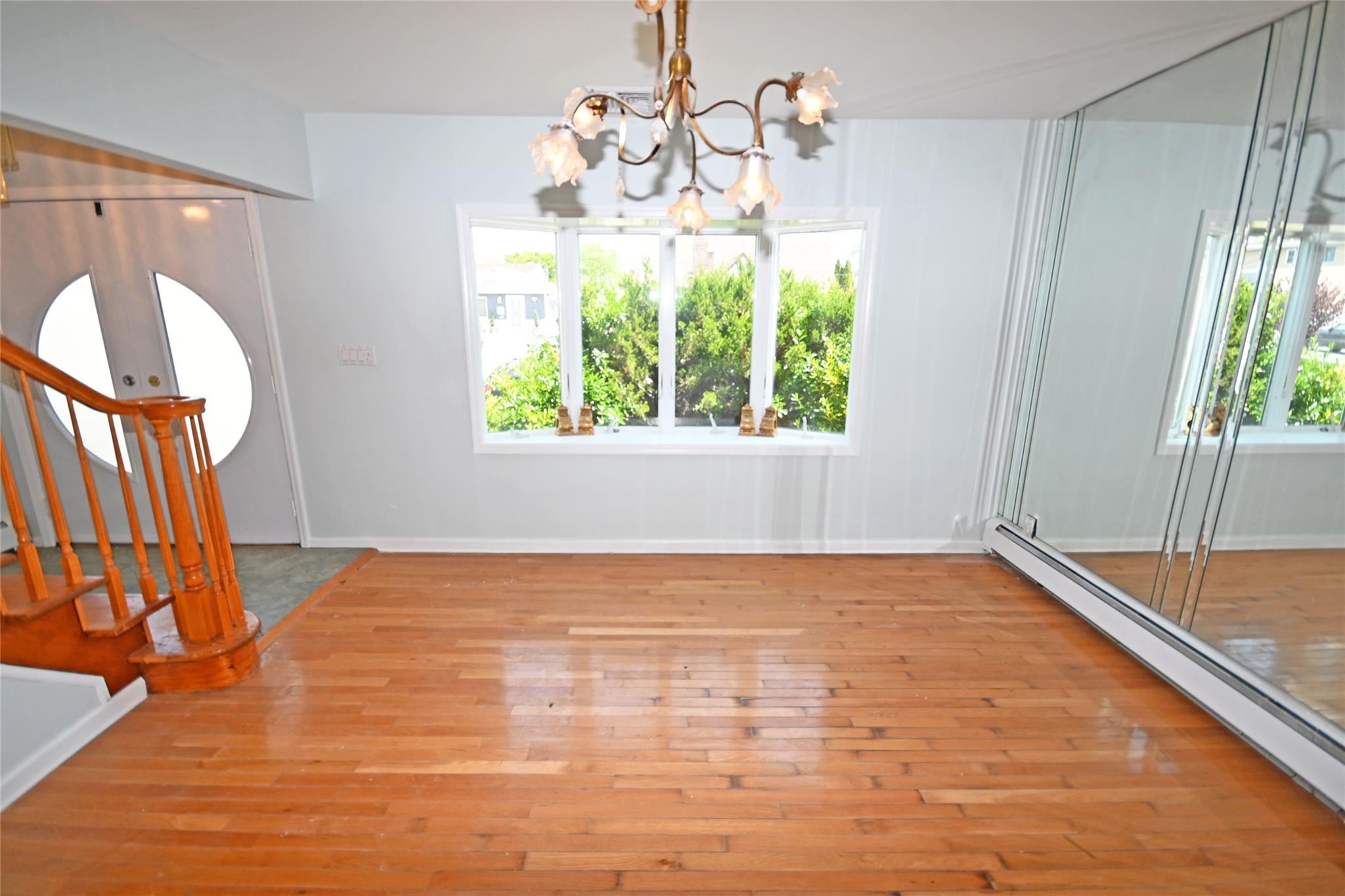 2198 Willow Street, Wantagh, New York image 8