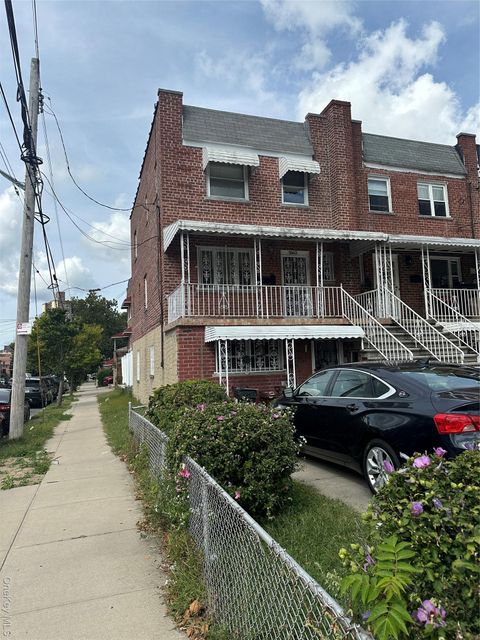 3563 Laconia Avenue Bronx NY 10469