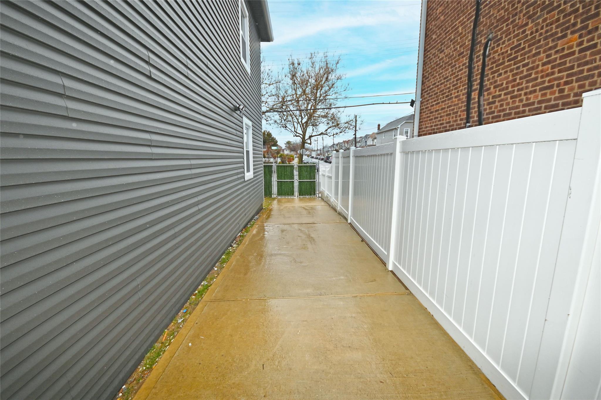218-06 119th Avenue, Cambria Heights, New York image 46