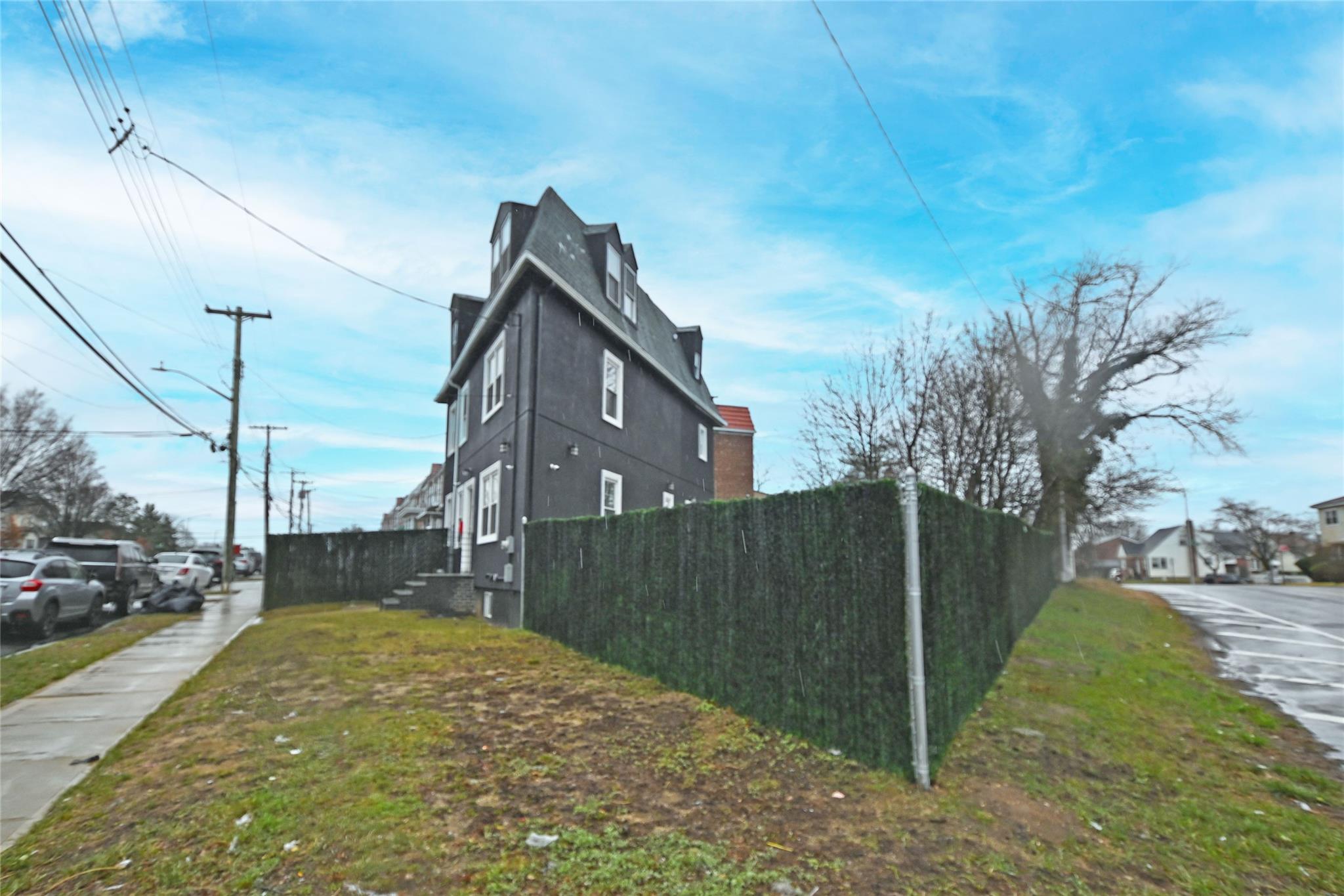 218-06 119th Avenue, Cambria Heights, New York image 47