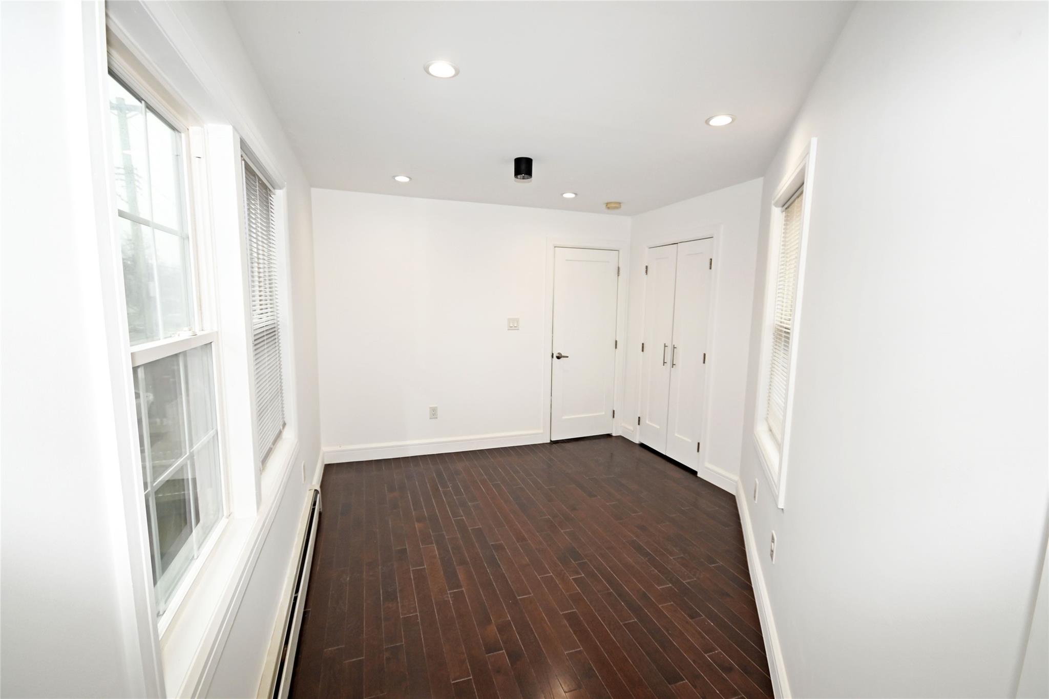218-06 119th Avenue, Cambria Heights, New York image 34