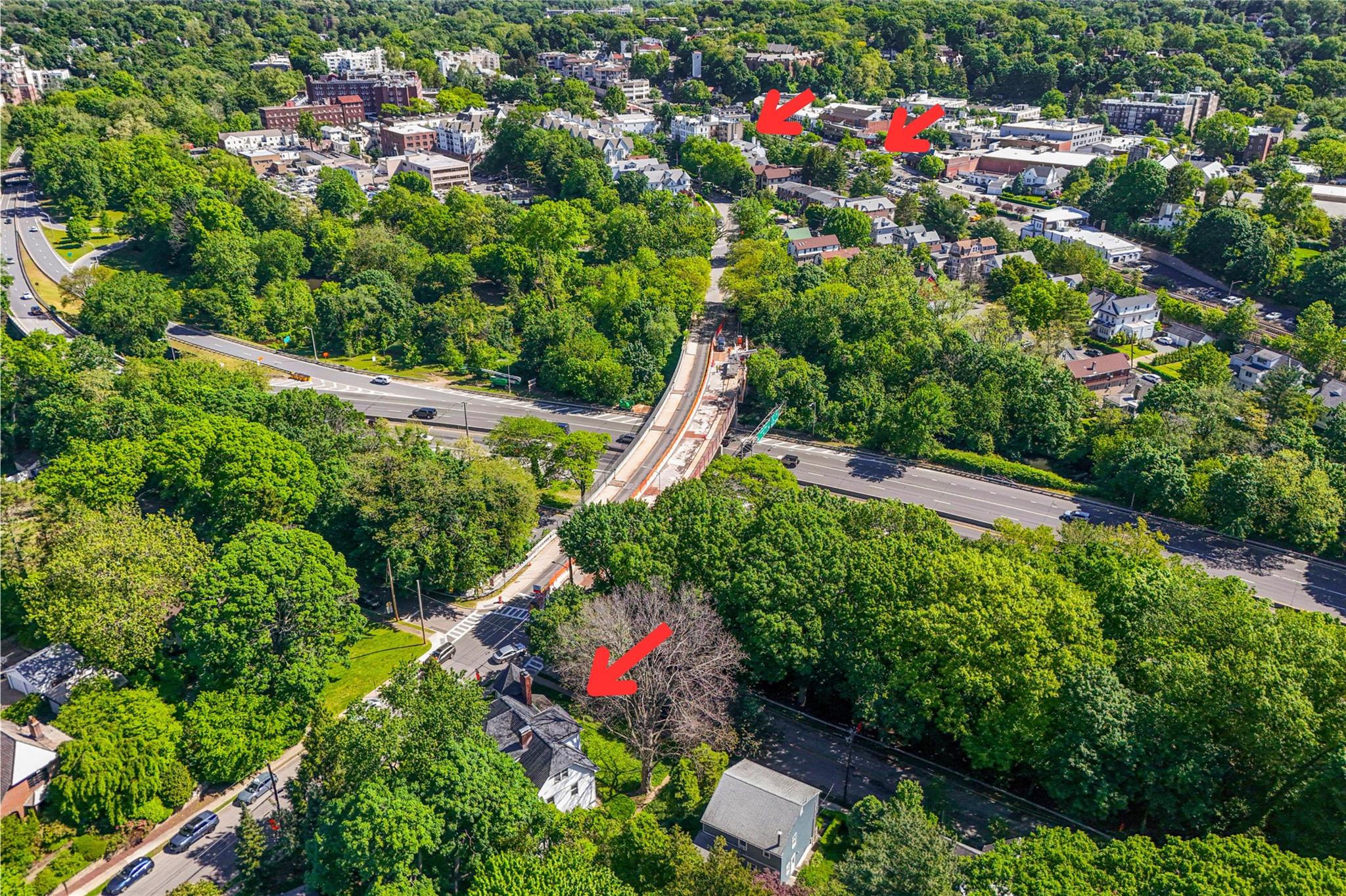 69 Desmond Avenue, Bronxville, New York image 45