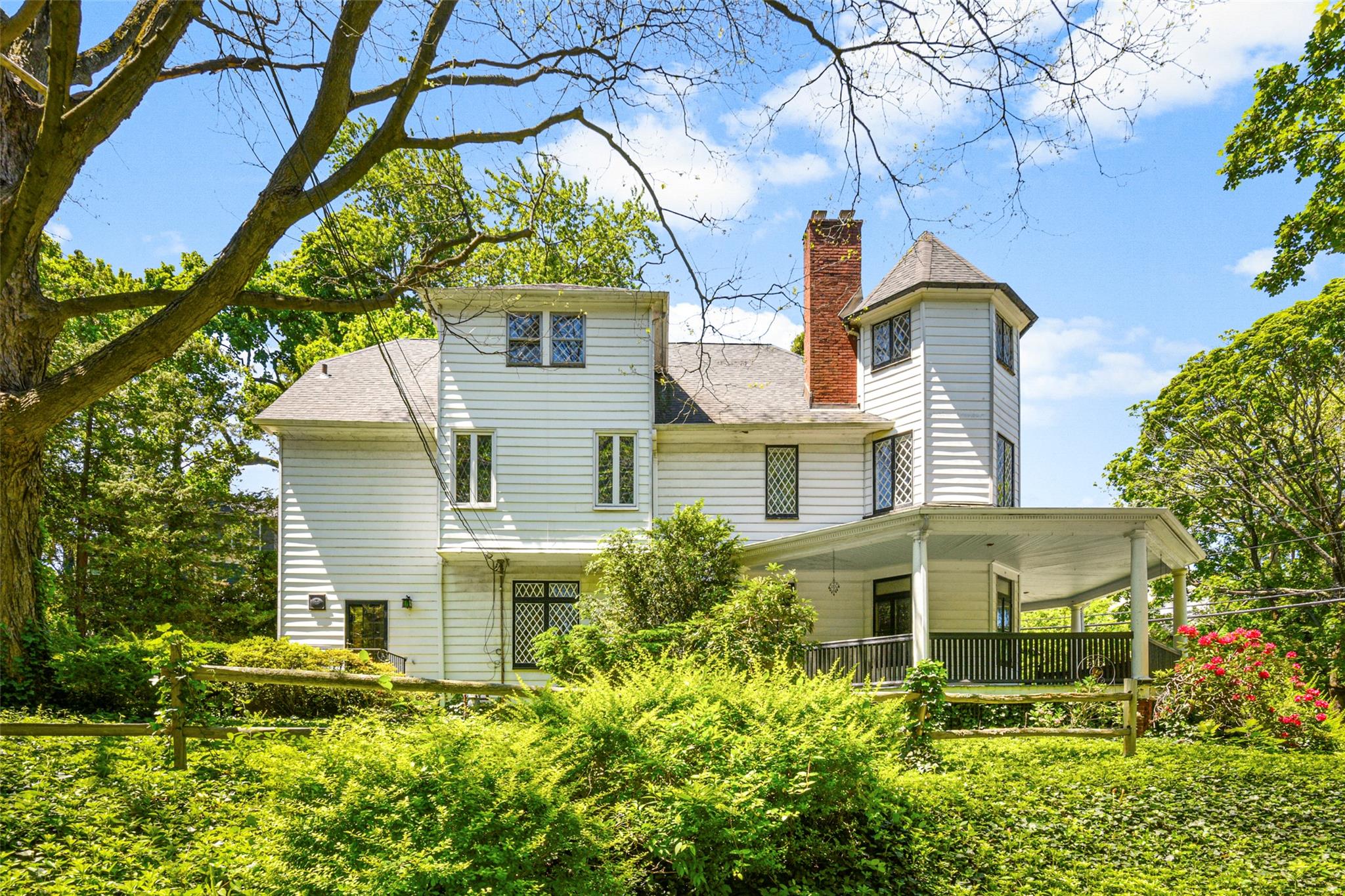 69 Desmond Avenue, Bronxville, New York image 43