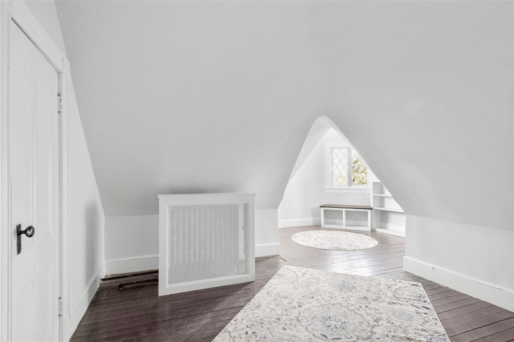 69 Desmond Avenue, Bronxville, New York image 37