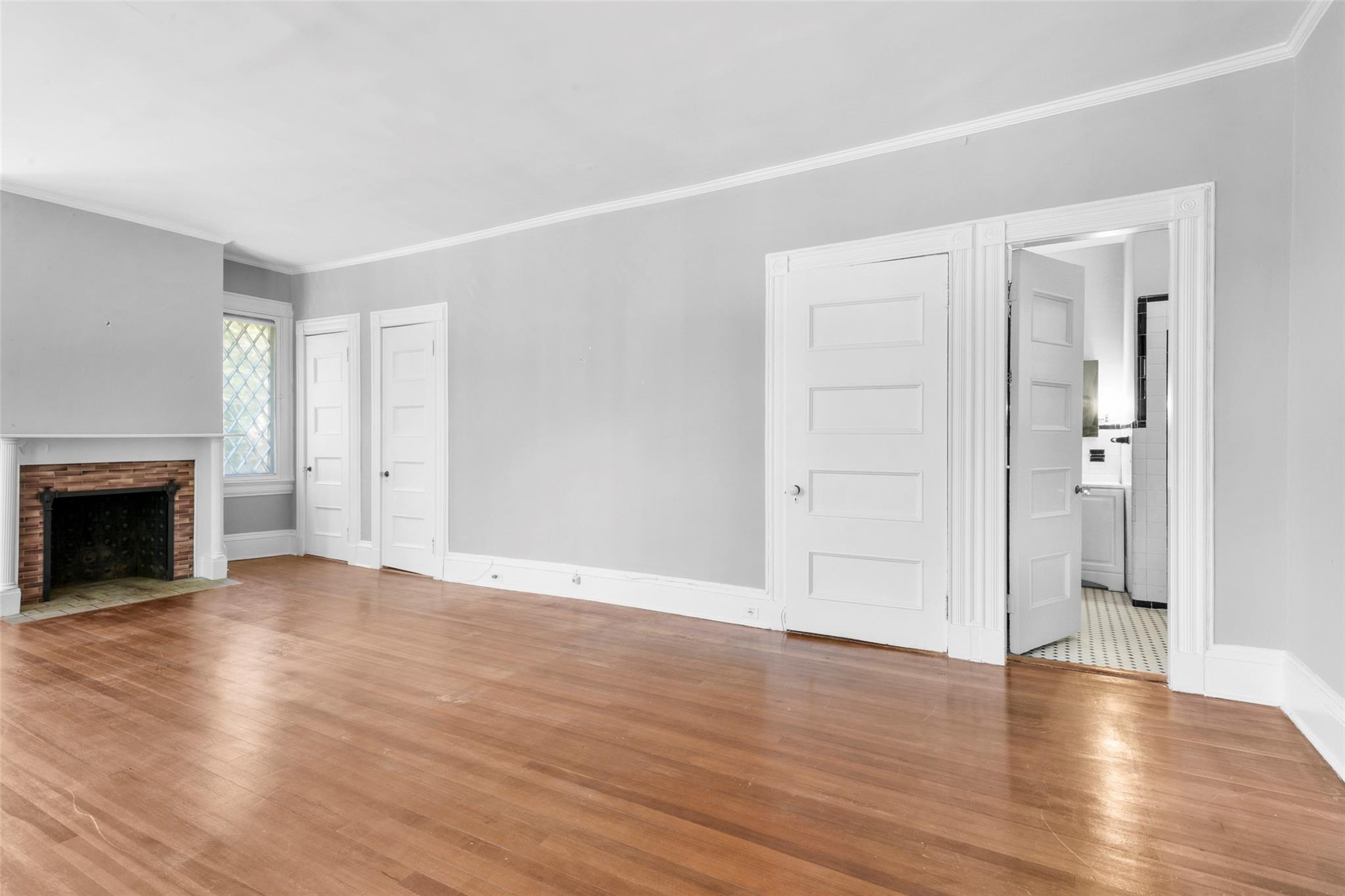 69 Desmond Avenue, Bronxville, New York image 26