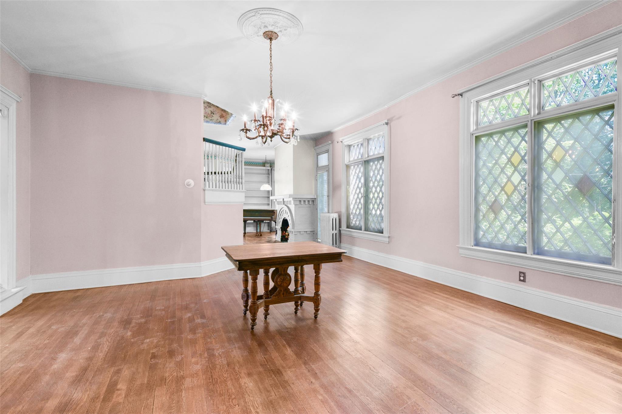 69 Desmond Avenue, Bronxville, New York image 15