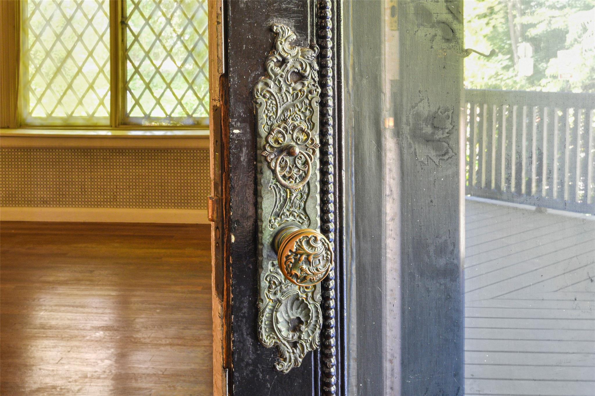 69 Desmond Avenue, Bronxville, New York image 6