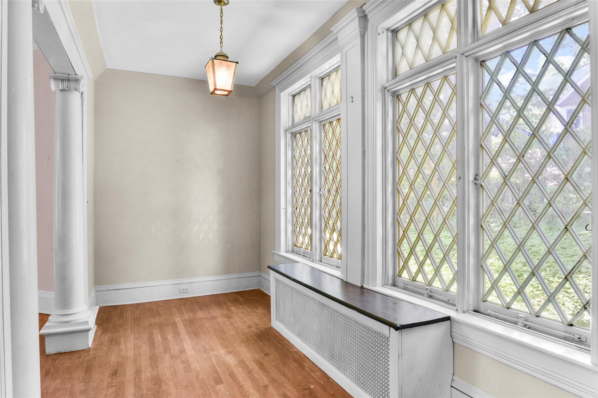 69 Desmond Avenue, Bronxville, New York image 17