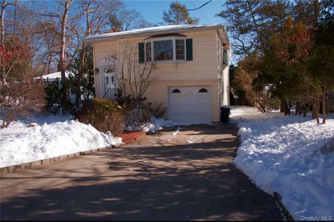 Photo of 215 Lakeside Trail, Ridge, NY 11961 (MLS # 956839)
