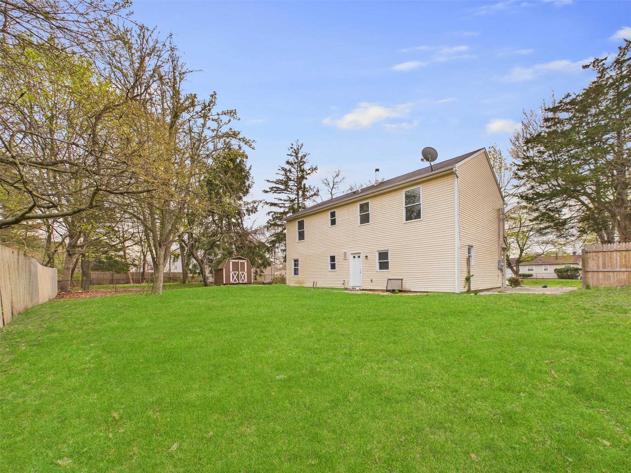 613 Bourdois Avenue, Bellport, New York image 5
