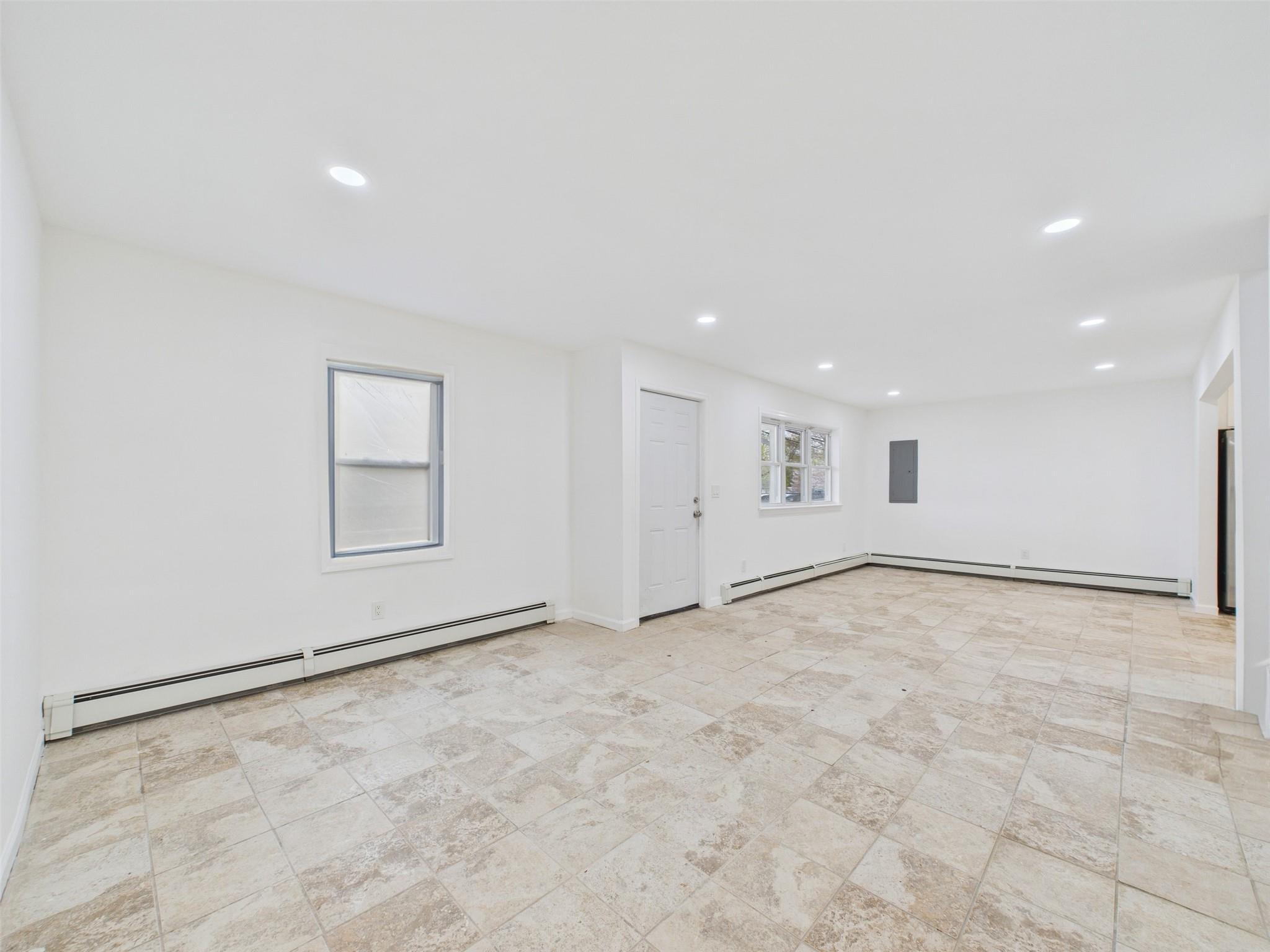 613 Bourdois Avenue, Bellport, New York image 15