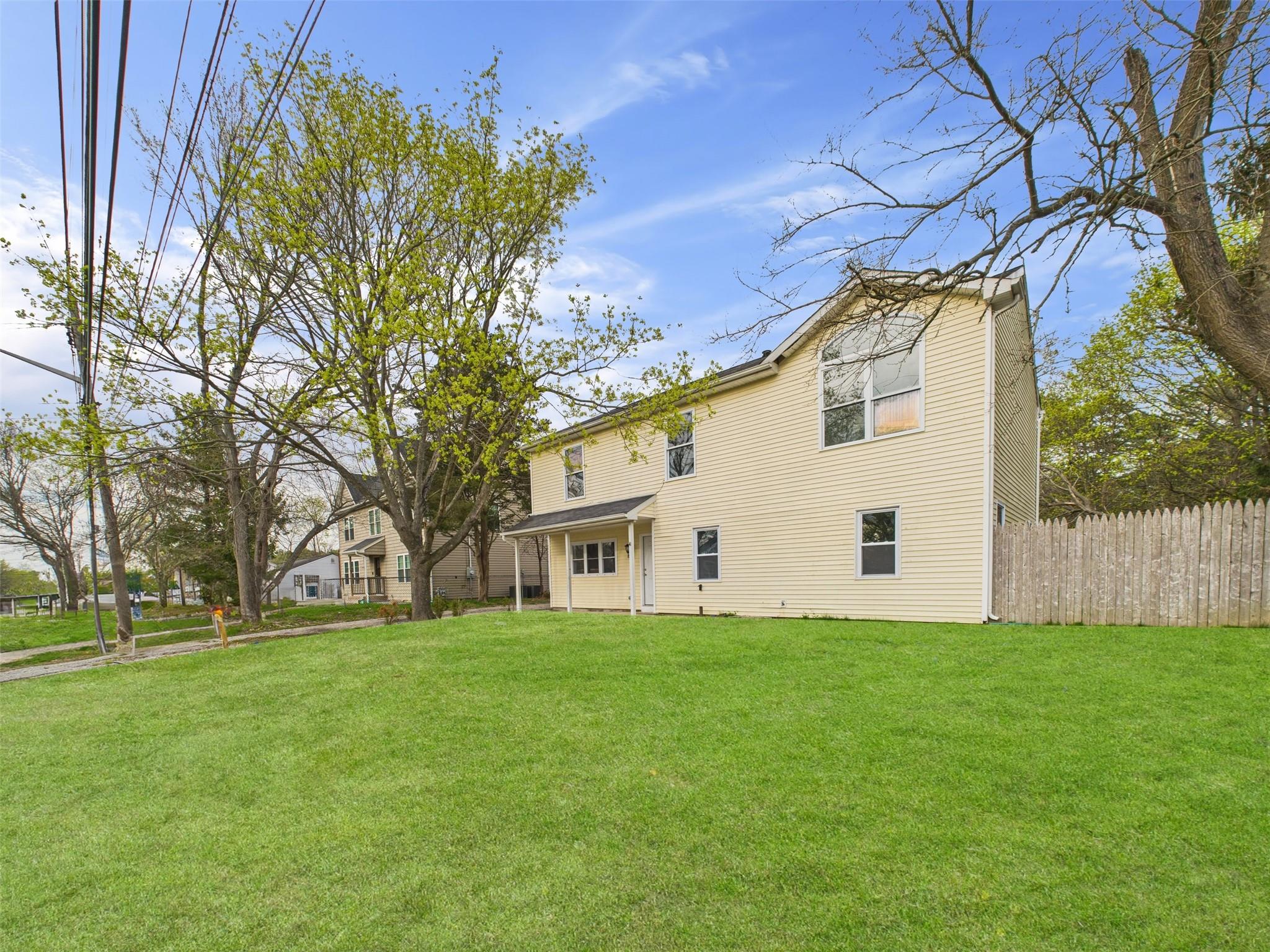 613 Bourdois Avenue, Bellport, New York image 3