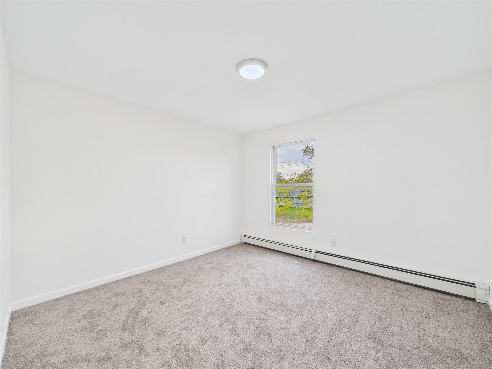 613 Bourdois Avenue, Bellport, New York image 28