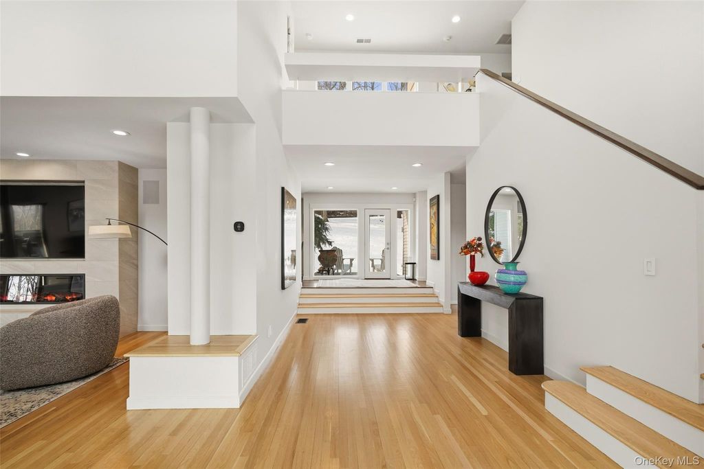 Photo of 20 Waccabuc River Lane, South Salem, NY 10590 (MLS # 954526)