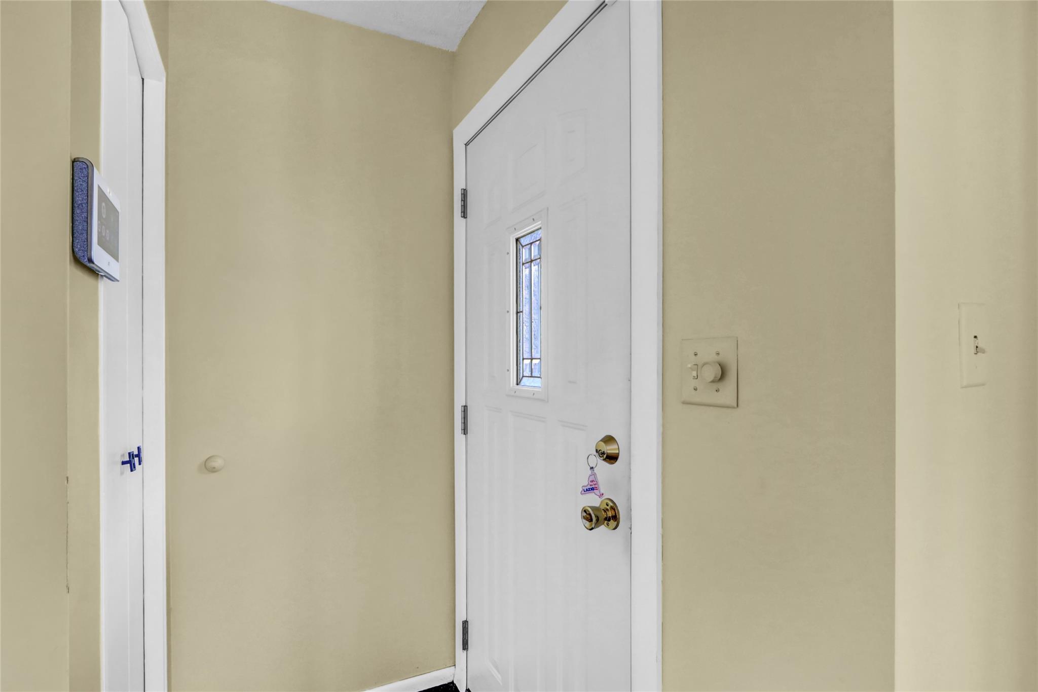 10 Penfield Drive, East Northport, New York image 4