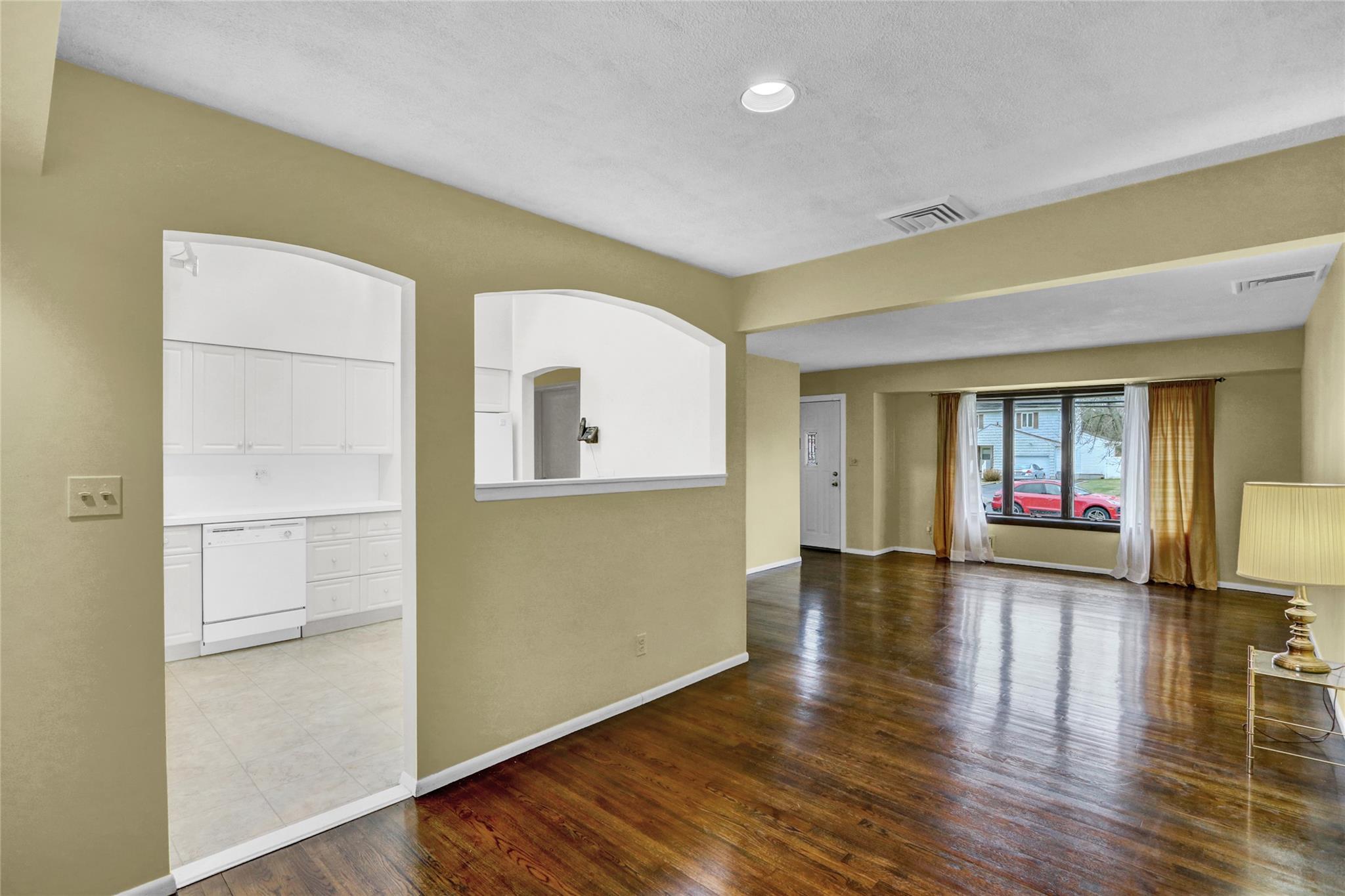 10 Penfield Drive, East Northport, New York image 10