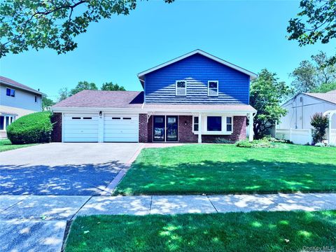 92 Nottingham Road Manhasset Hills NY 11040