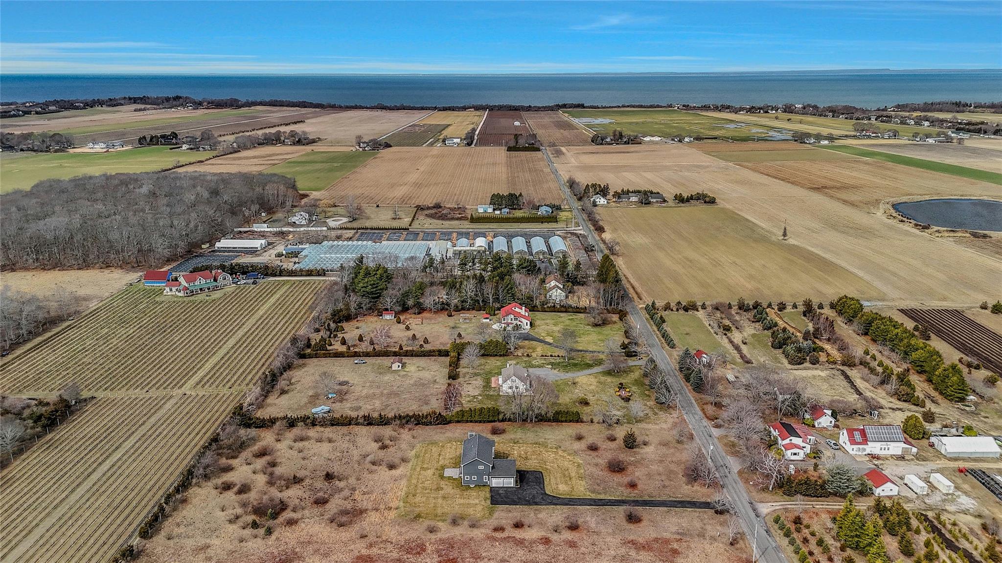 6805 Alvahs Lane, Southold, New York image 36