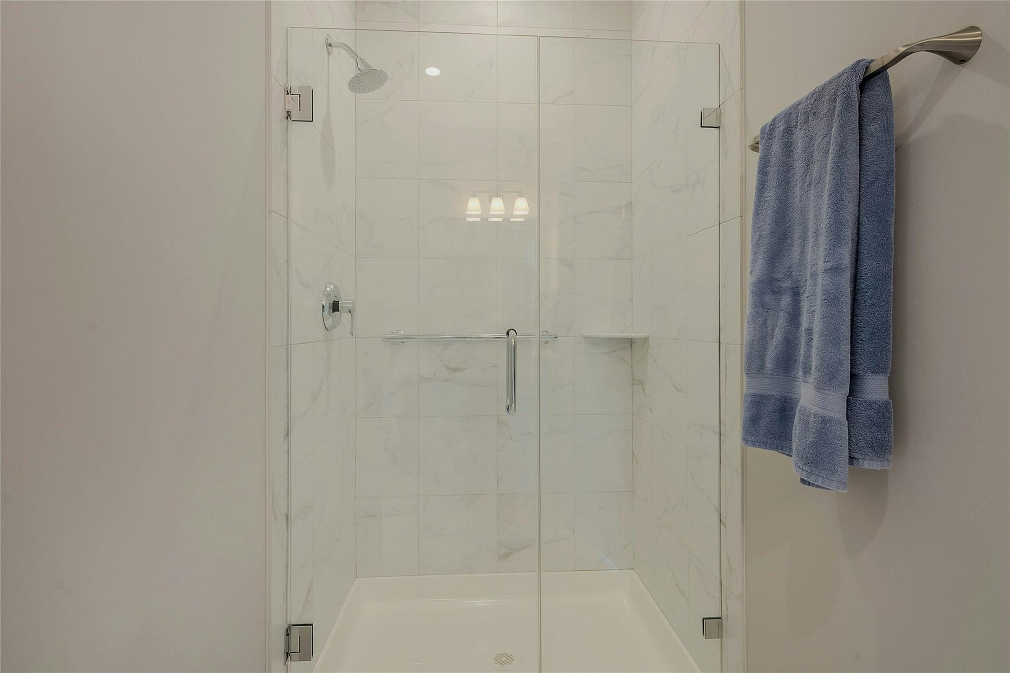 6805 Alvahs Lane, Southold, New York image 11