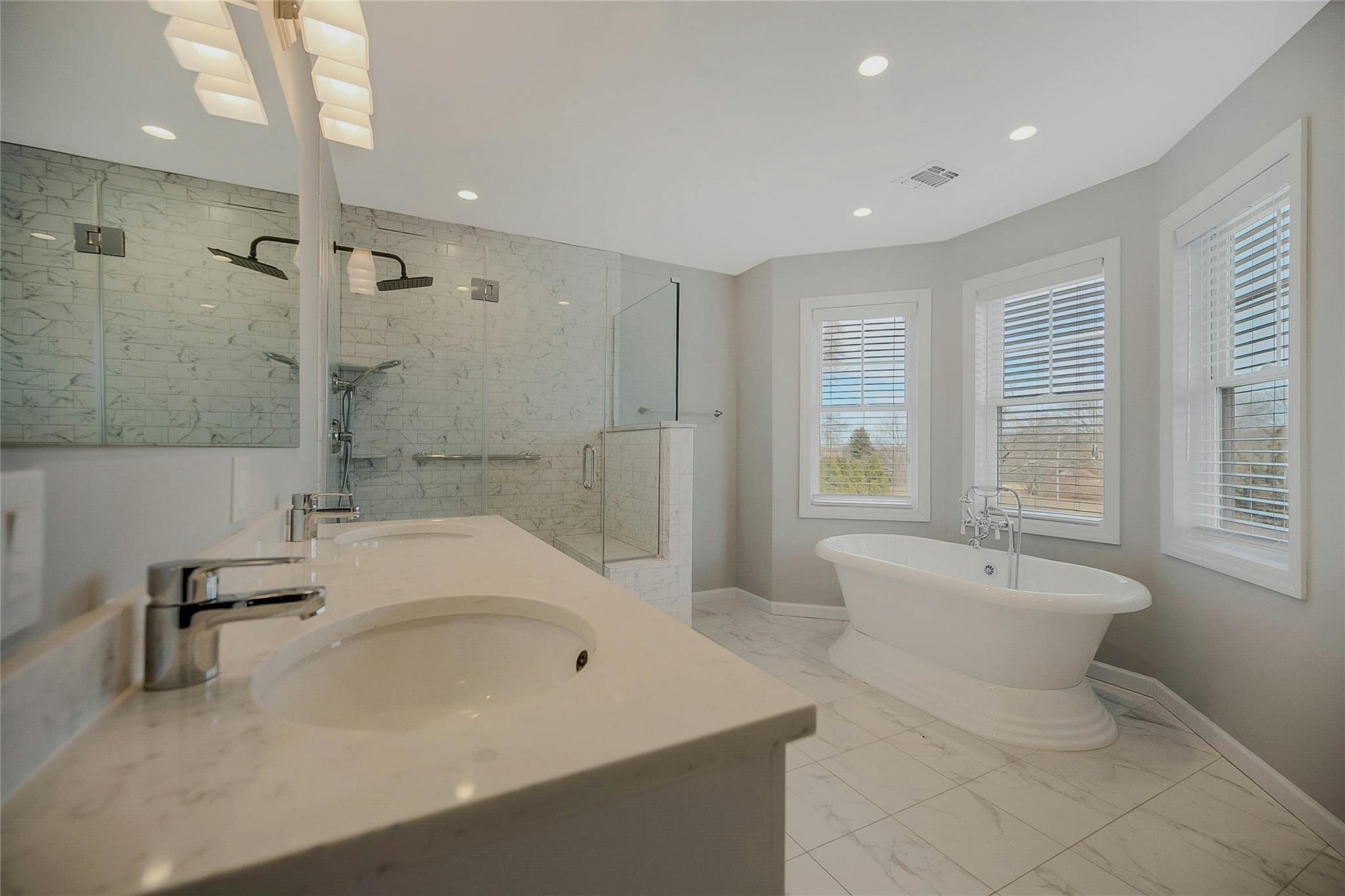 6805 Alvahs Lane, Southold, New York image 14