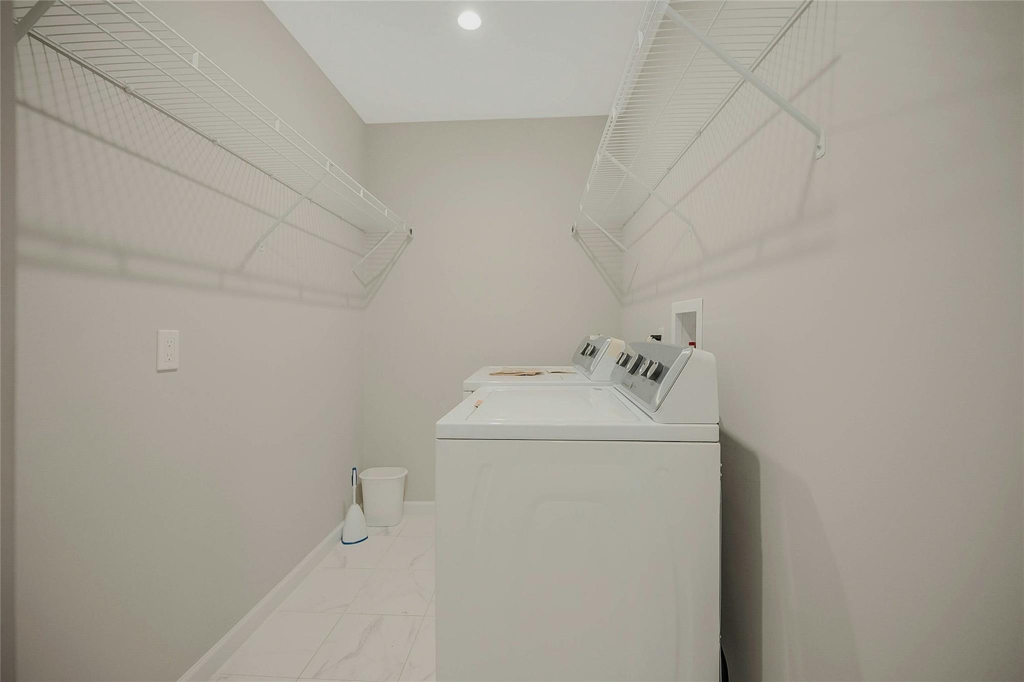 6805 Alvahs Lane, Southold, New York image 21
