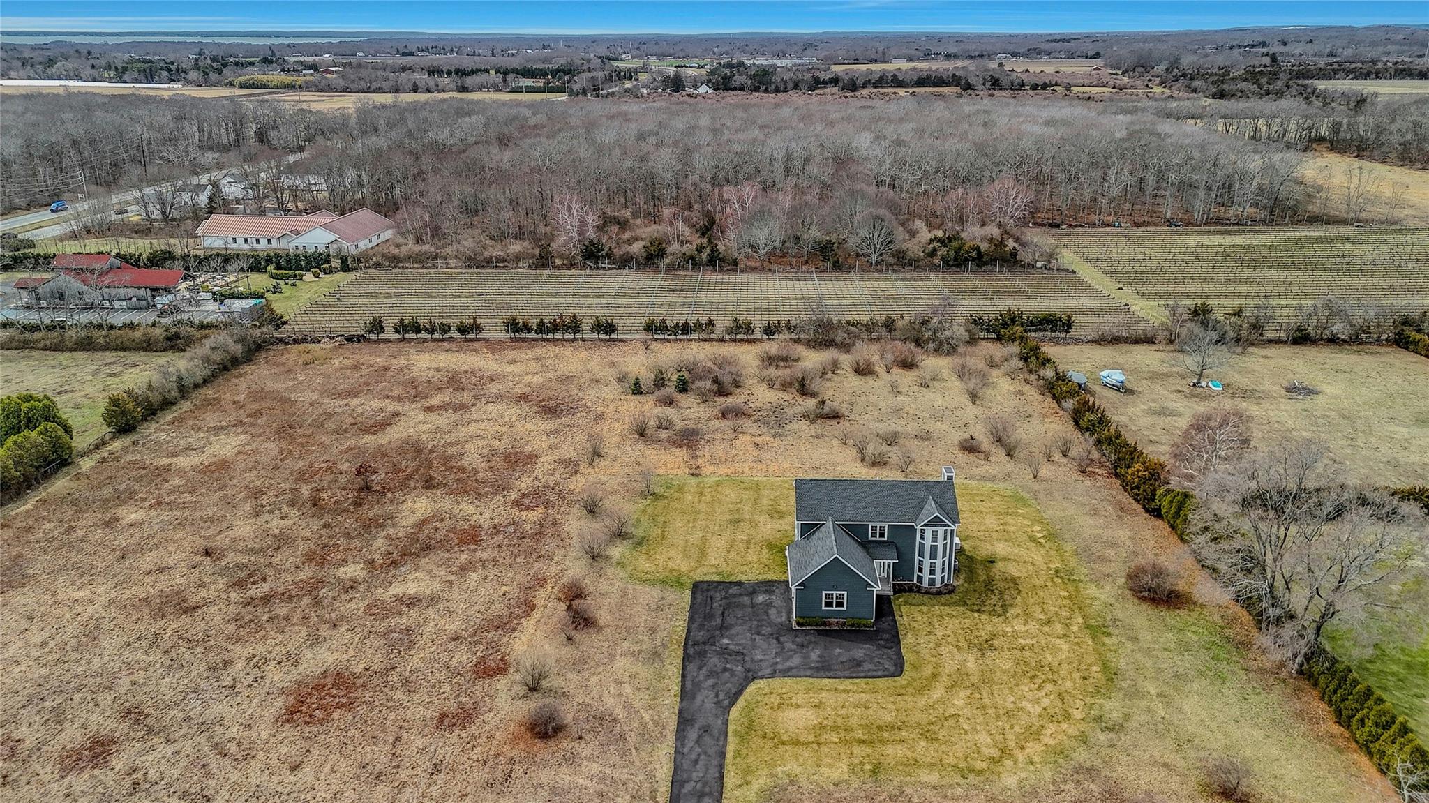 6805 Alvahs Lane, Southold, New York image 37