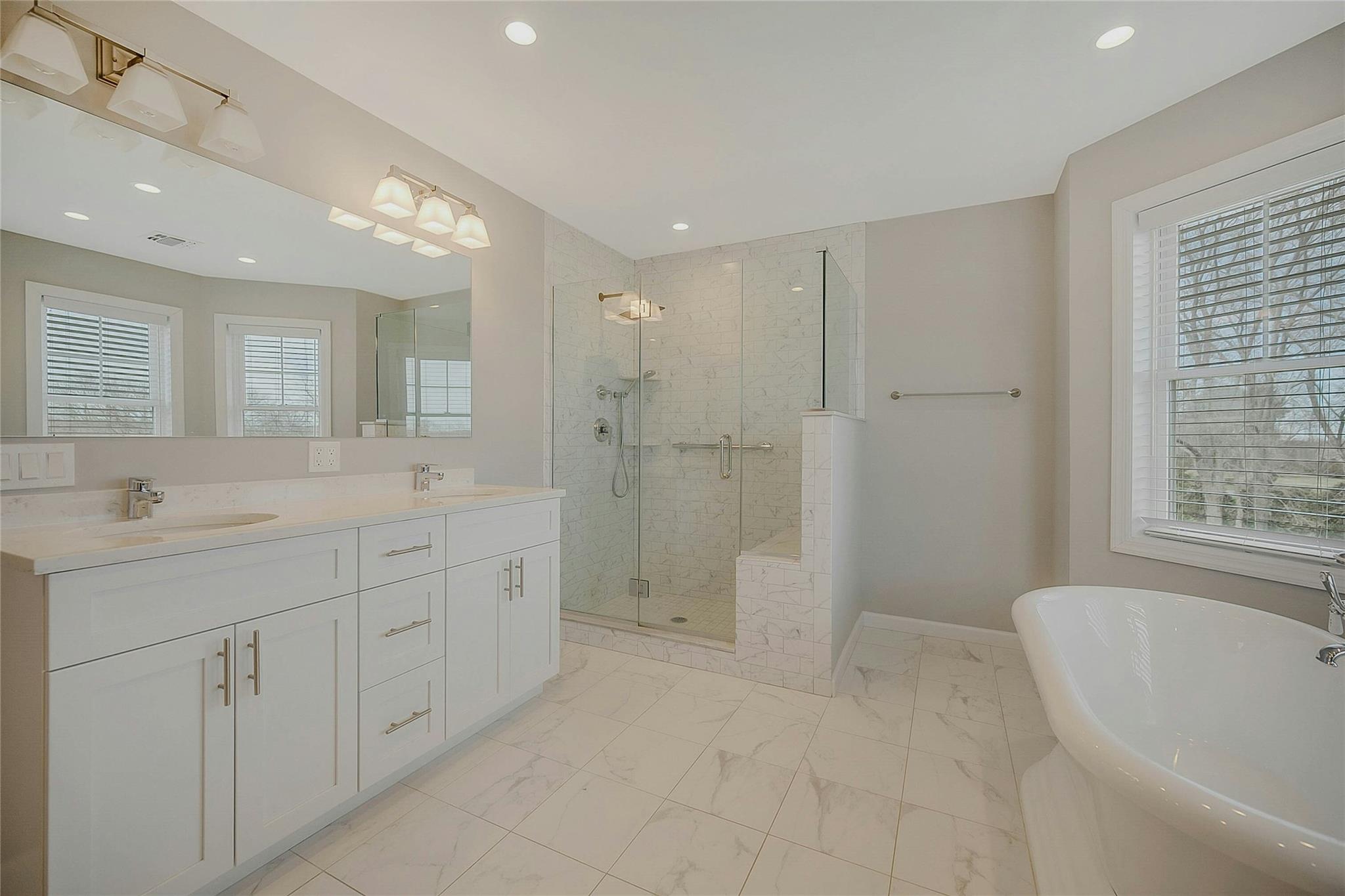 6805 Alvahs Lane, Southold, New York image 13