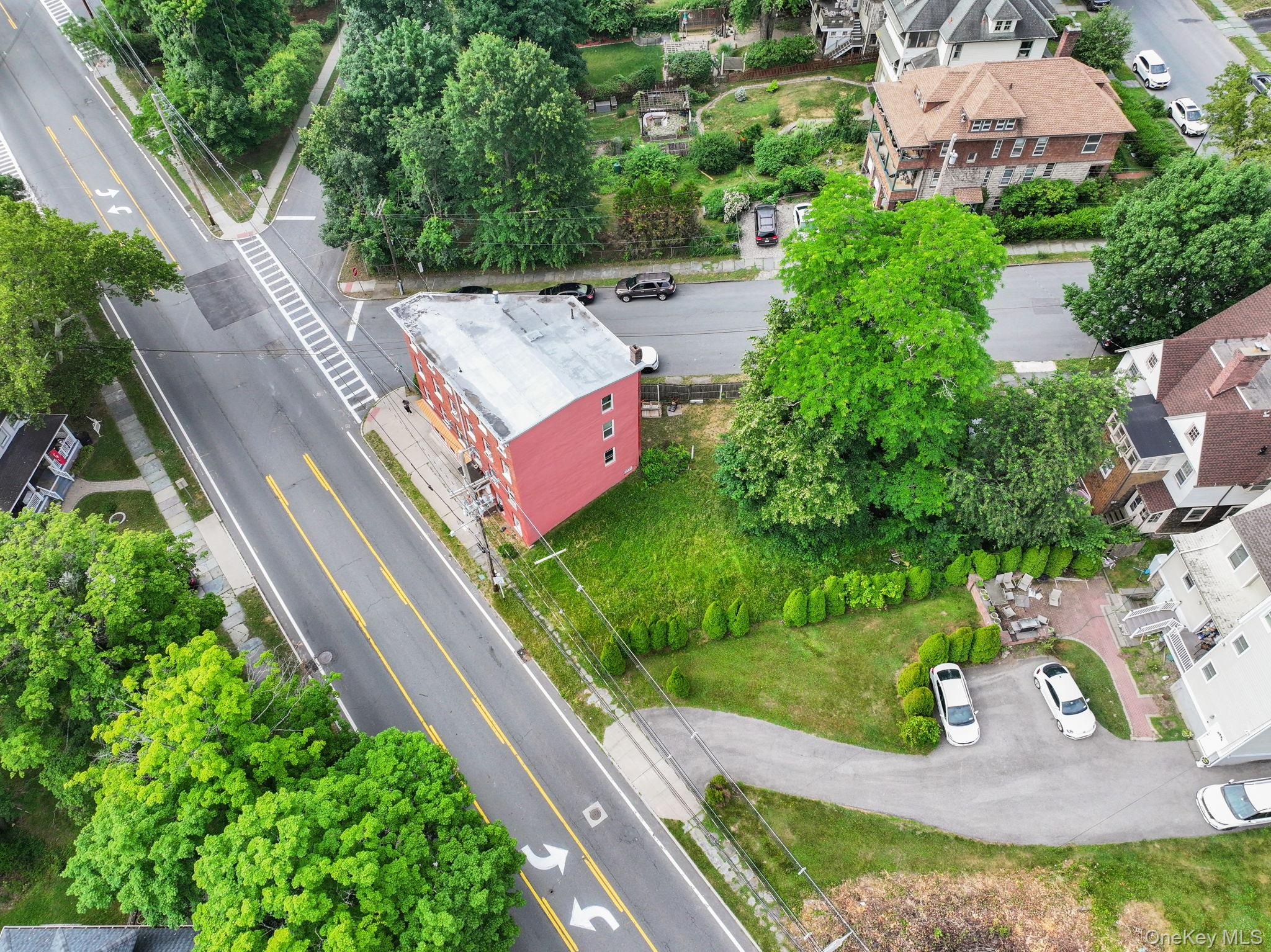 6 Leroy Place