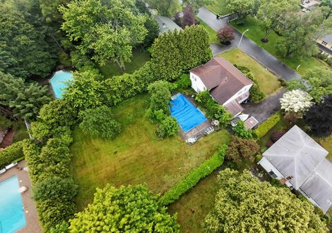 Featured picture for the property 875759