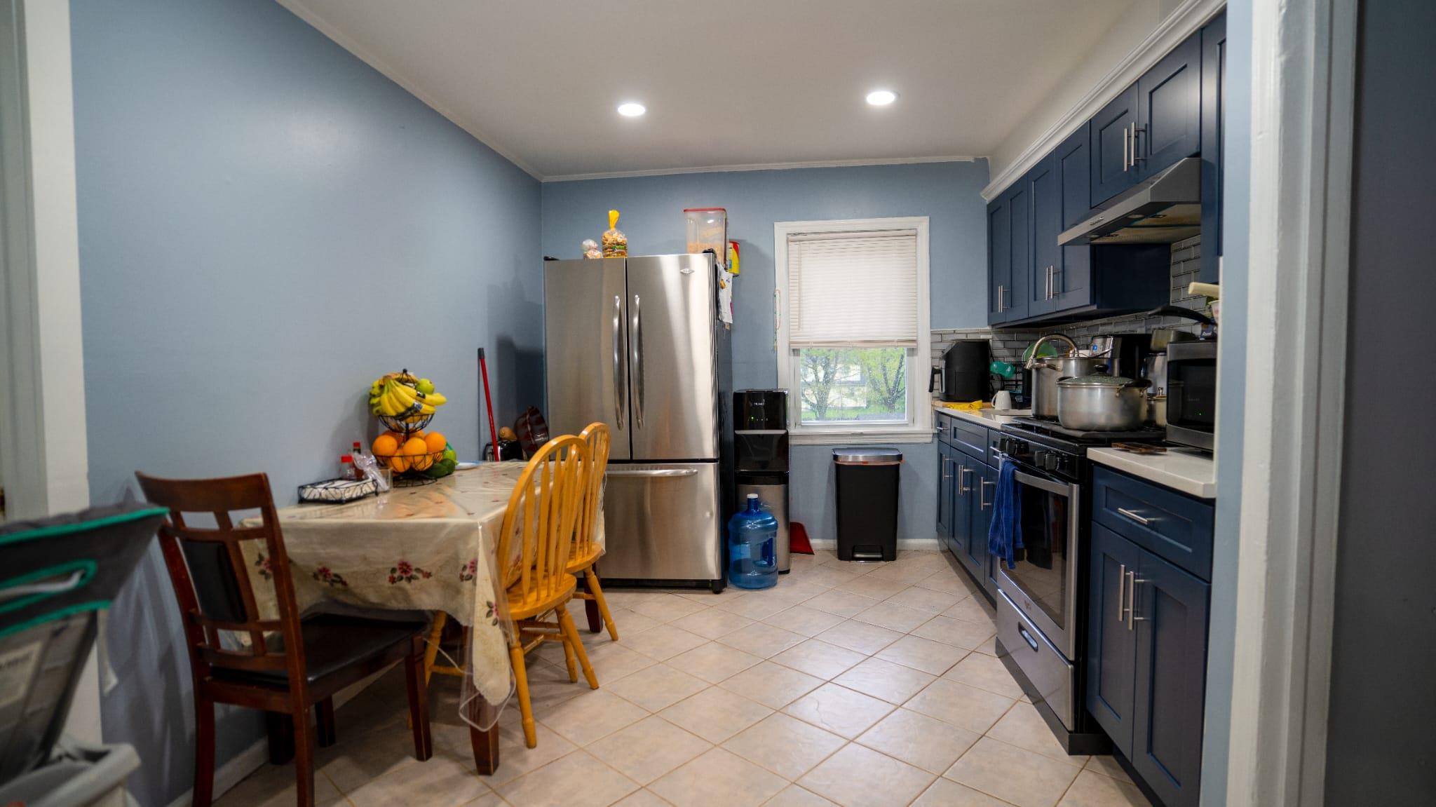 44 Massachusetts Avenue, Bay Shore, New York image 9