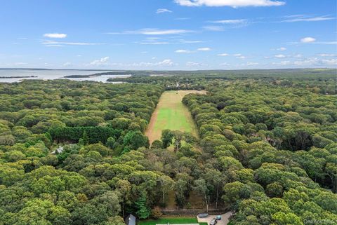 43 Briarcroft Drive East Hampton NY 11937