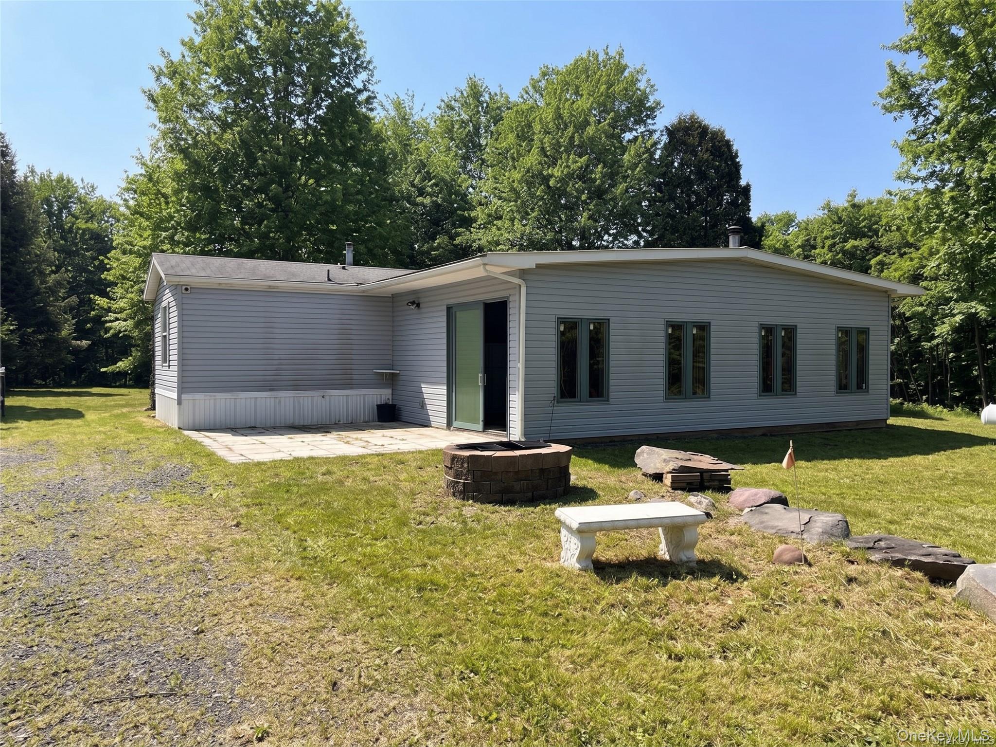 162 Old State Route 52