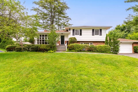 Homes For Rent - 67 Malvern Lane<br/> Westchester County, Scarsdale, NY 10583