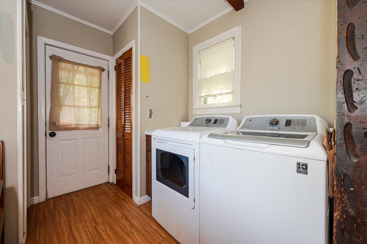 165 Raymond Street, Rockville Centre, New York image 9