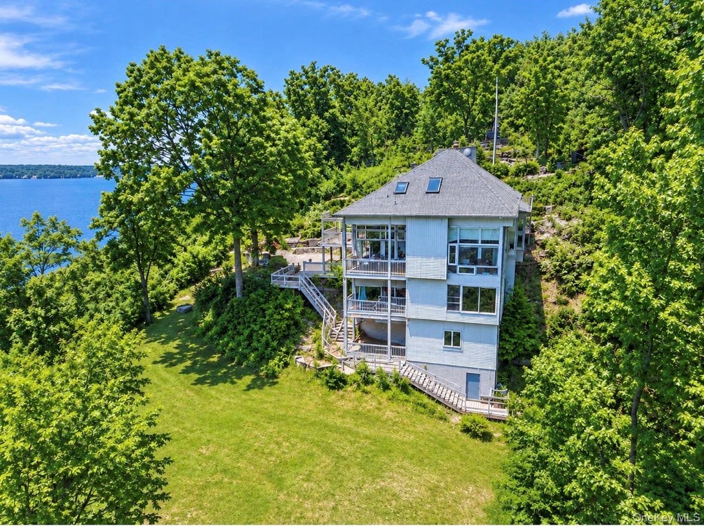 Photo of 288 South Boulevard, Nyack, NY 10960 (MLS # 1050041)