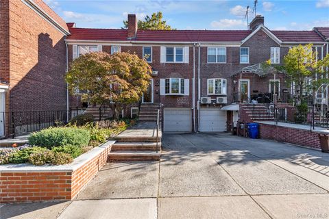 4713 215th Street Bayside NY 11361