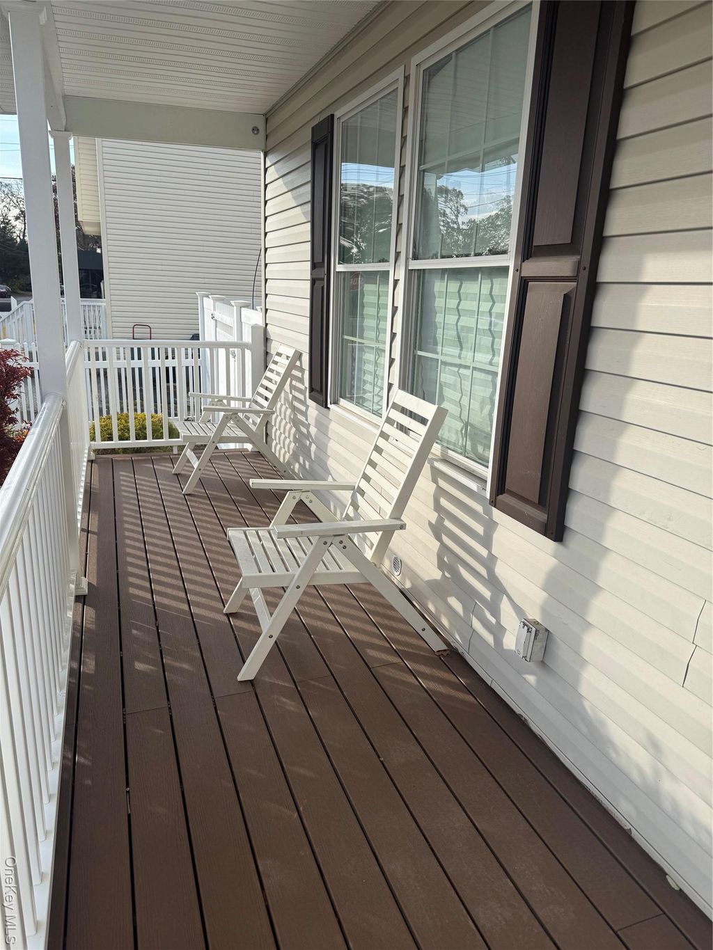 Photo of 11 Elm Street, Islip, NY 11751 (MLS # 938504)