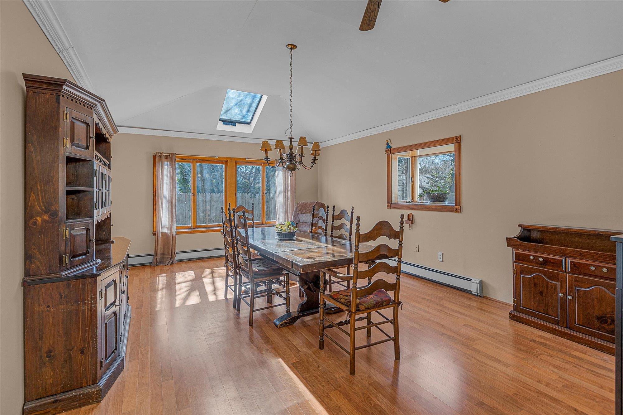 5 Shawnee Street, Centerport, New York image 4