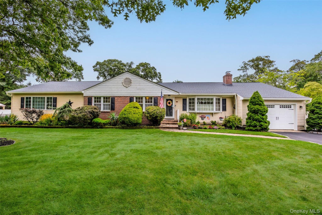 Photo of 67 Broadway, Smithtown, NY 11787 (MLS # 1047638)