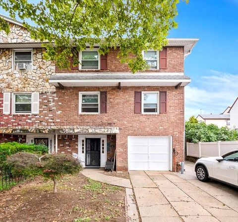 57-53 225th Street Bayside NY 11364