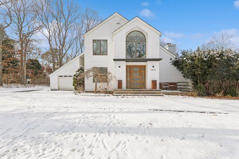 11 Midhampton Court Quogue NY 11959