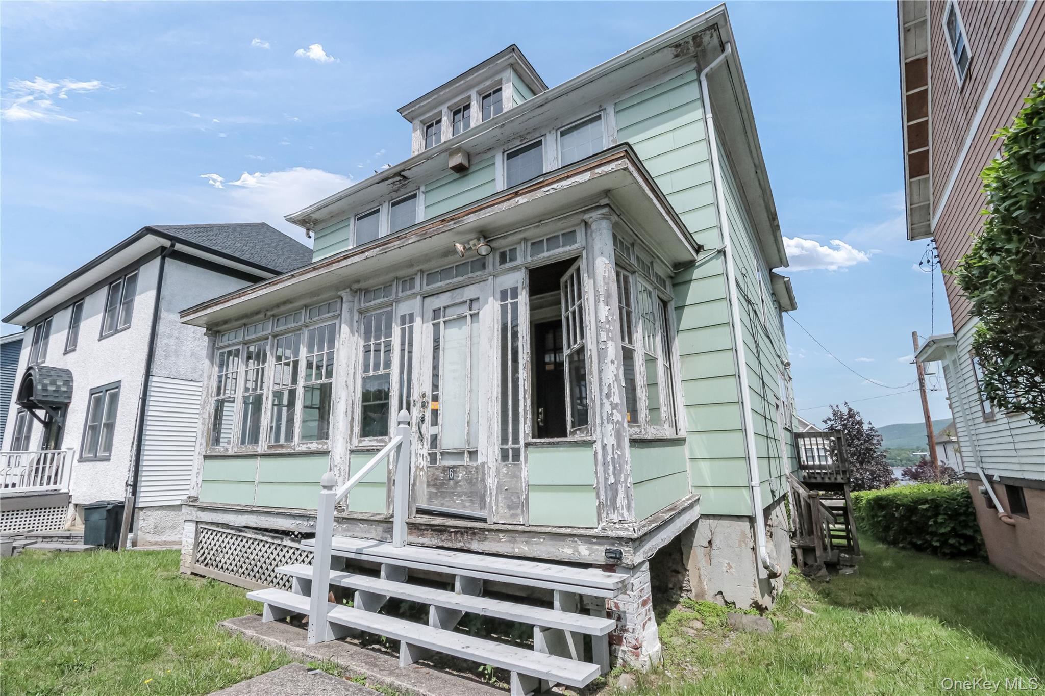 6 Forsythe Place
