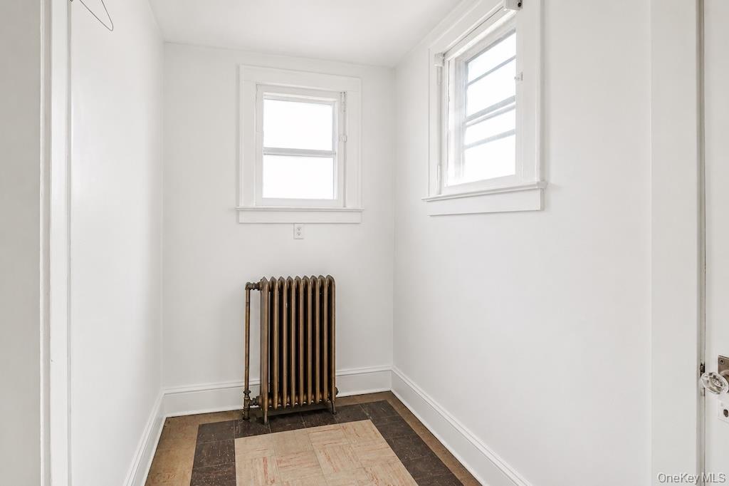 6 Forsythe Place