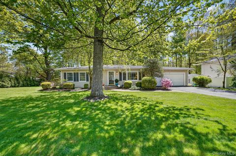 Homes For Sale - 2864 Hedwig Drive<br/> Yorktown Heights, NY 10598