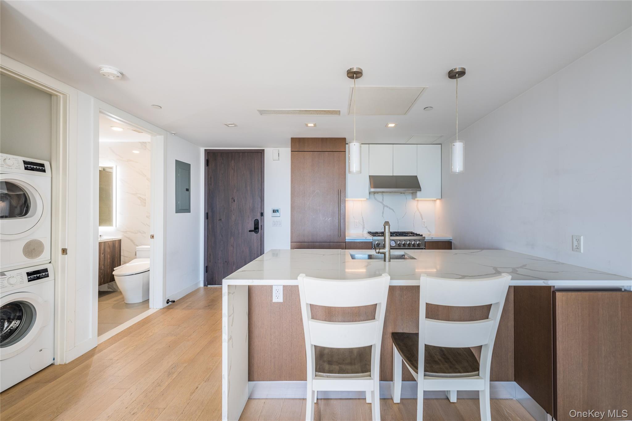 33-66 Farrington St 11 G