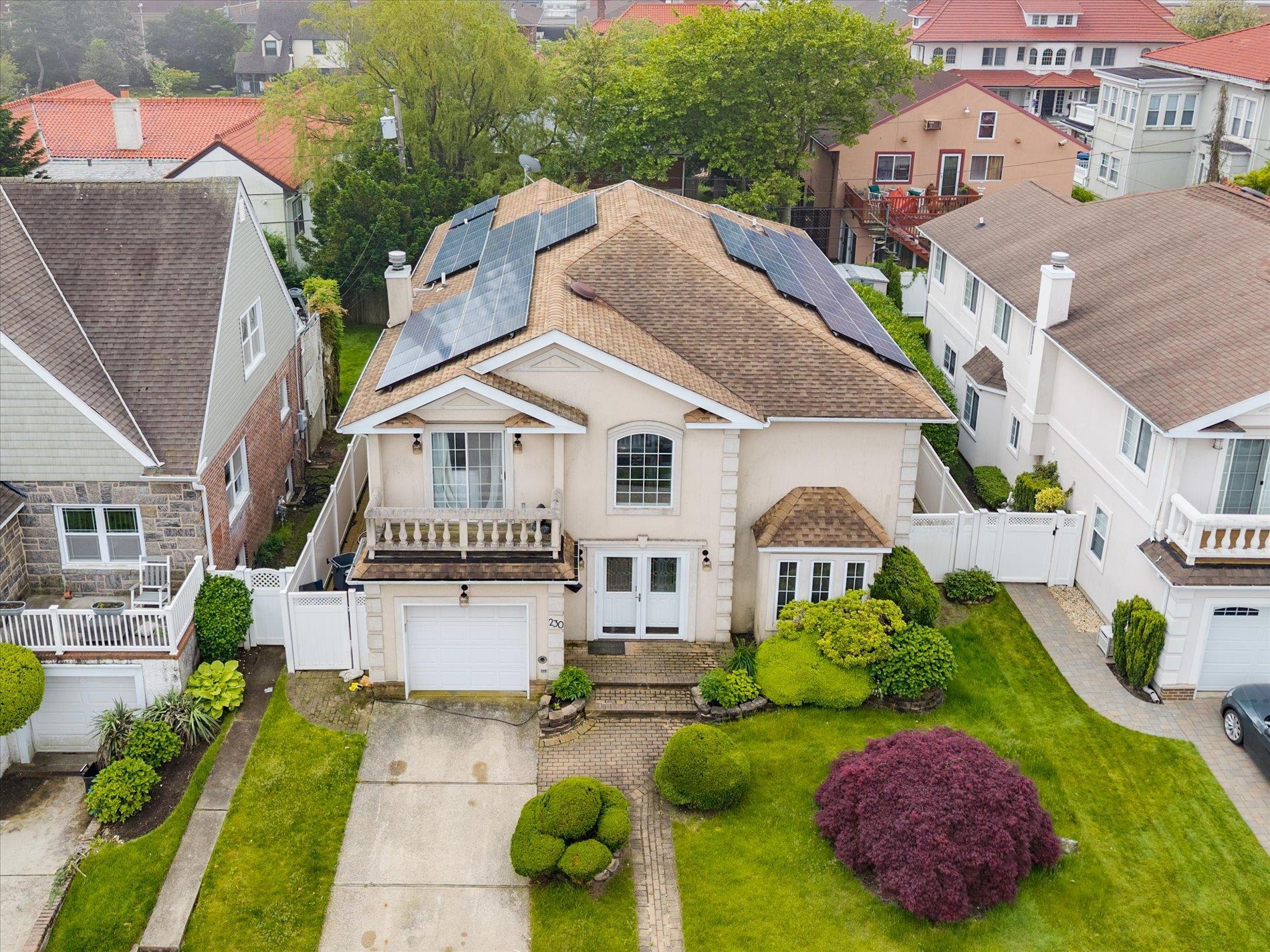 230 W Beech Street, Long Beach, New York image 1