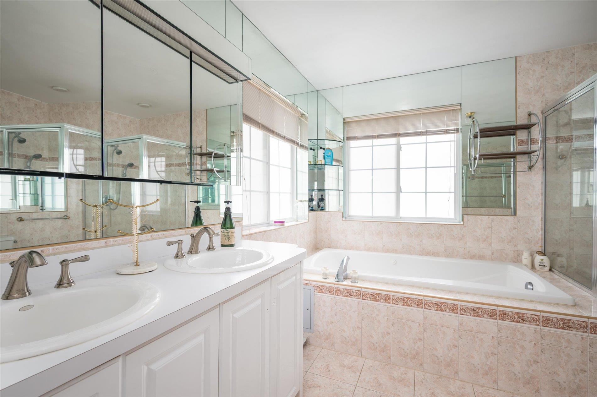 230 W Beech Street, Long Beach, New York image 21