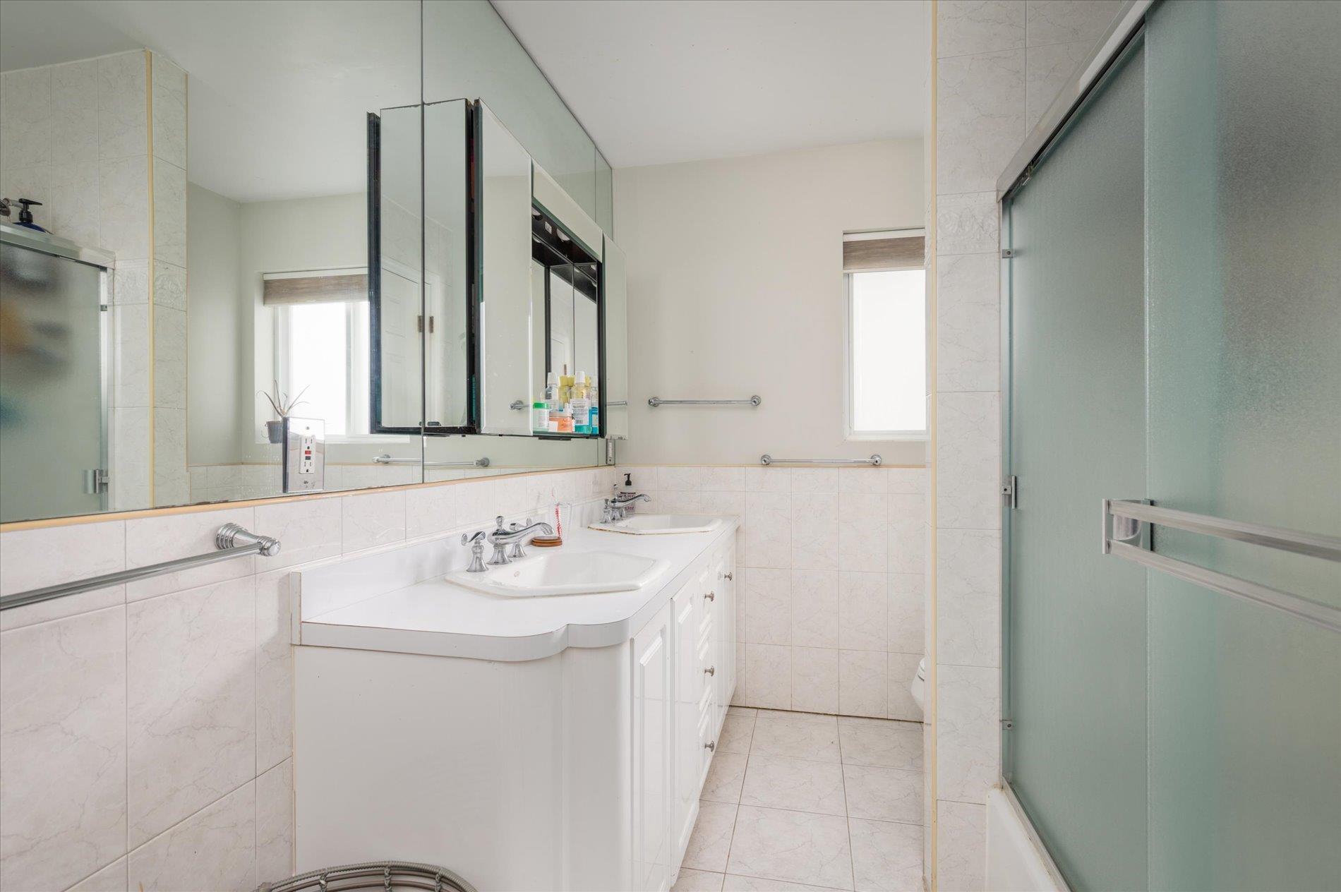 230 W Beech Street, Long Beach, New York image 16