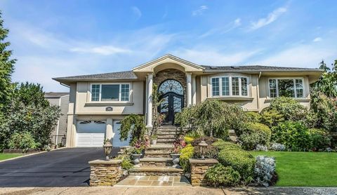 3101 Lonni Lane Merrick NY 11566