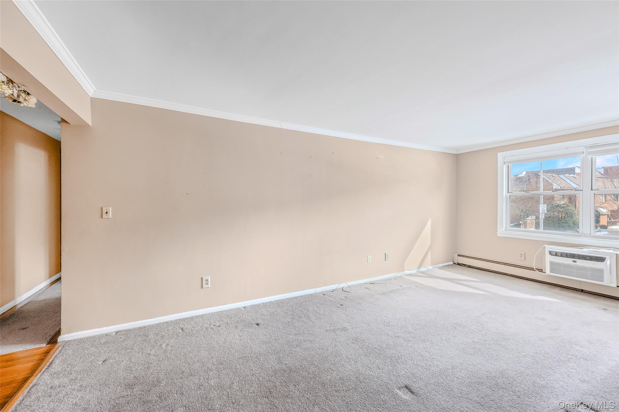 124 South Park Ave 2-S